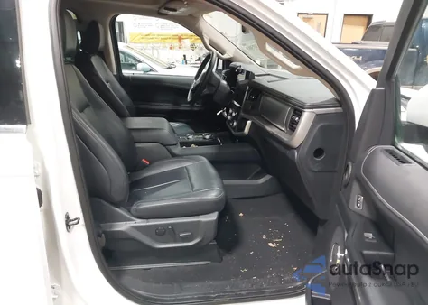 2024 Ford Expedition Xlt Max from USA, damaged, VIN 1FMJK1J83REA44594